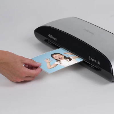 Fellowes Laminating Pouches 5mil 4 1/2 X 6 1/4 25/Pack 52010 1 Fellowes Laminating Pouches 5mil 4 1/2 X 6 1/4 25/Pack 52010